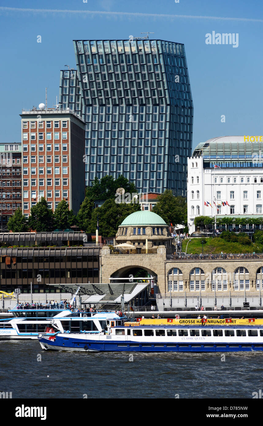 Bürogebäude Tanzende Türme und Landungsbrücken in Hamburg, Deutschland, Europa Stockfoto