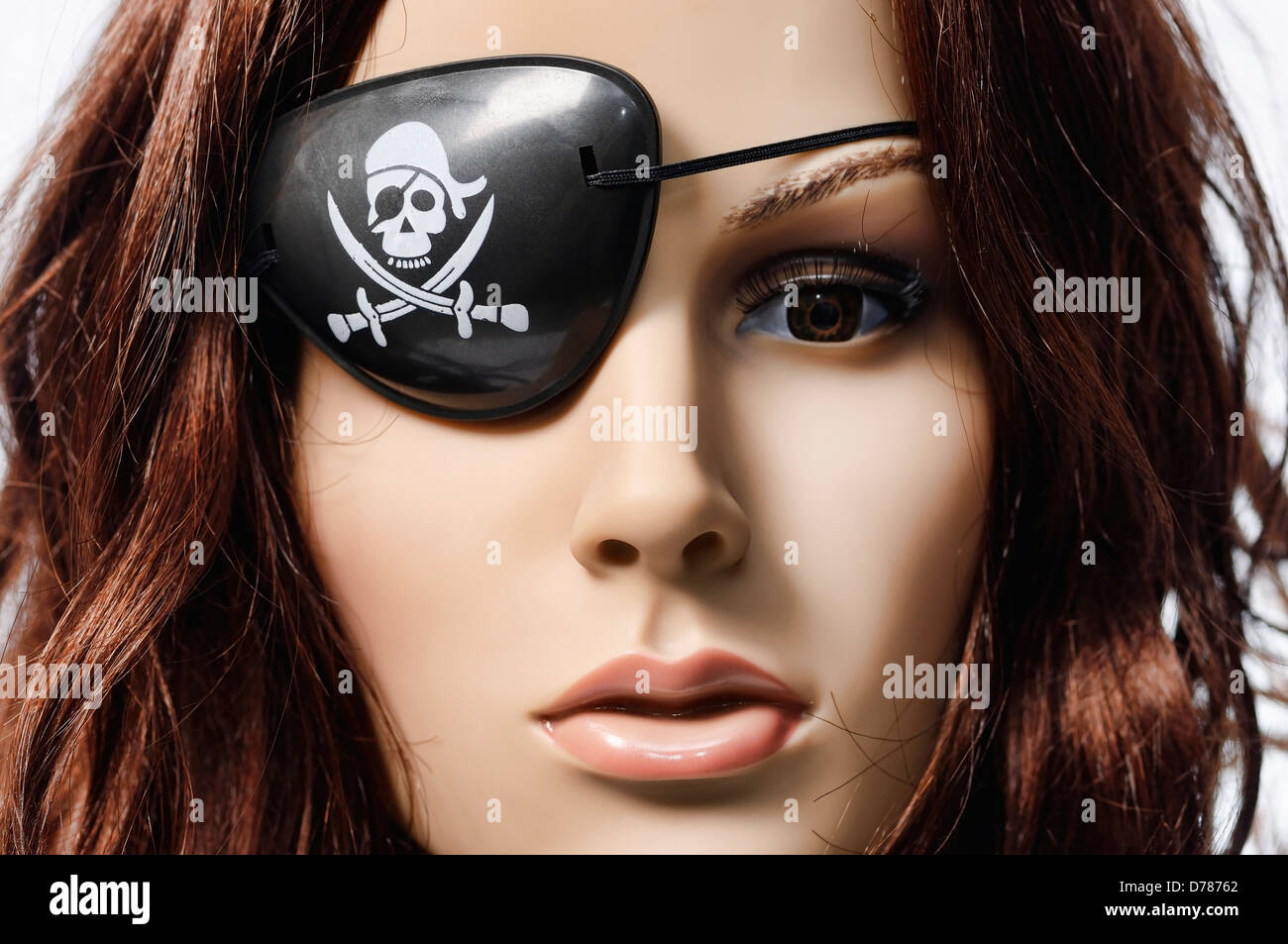 Puppe mit Piraten Augenklappe, symbolische Foto Piratenpartei Stockfoto