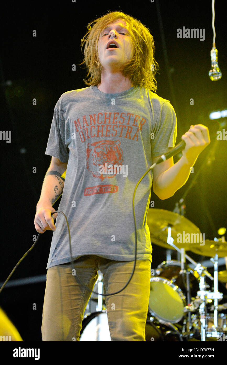 Matthew Shultz Cage The Elephant führt auf der Bühne der Molson Canadian Amphitheater Toronto, Kanada - 07.07.11 Stockfoto