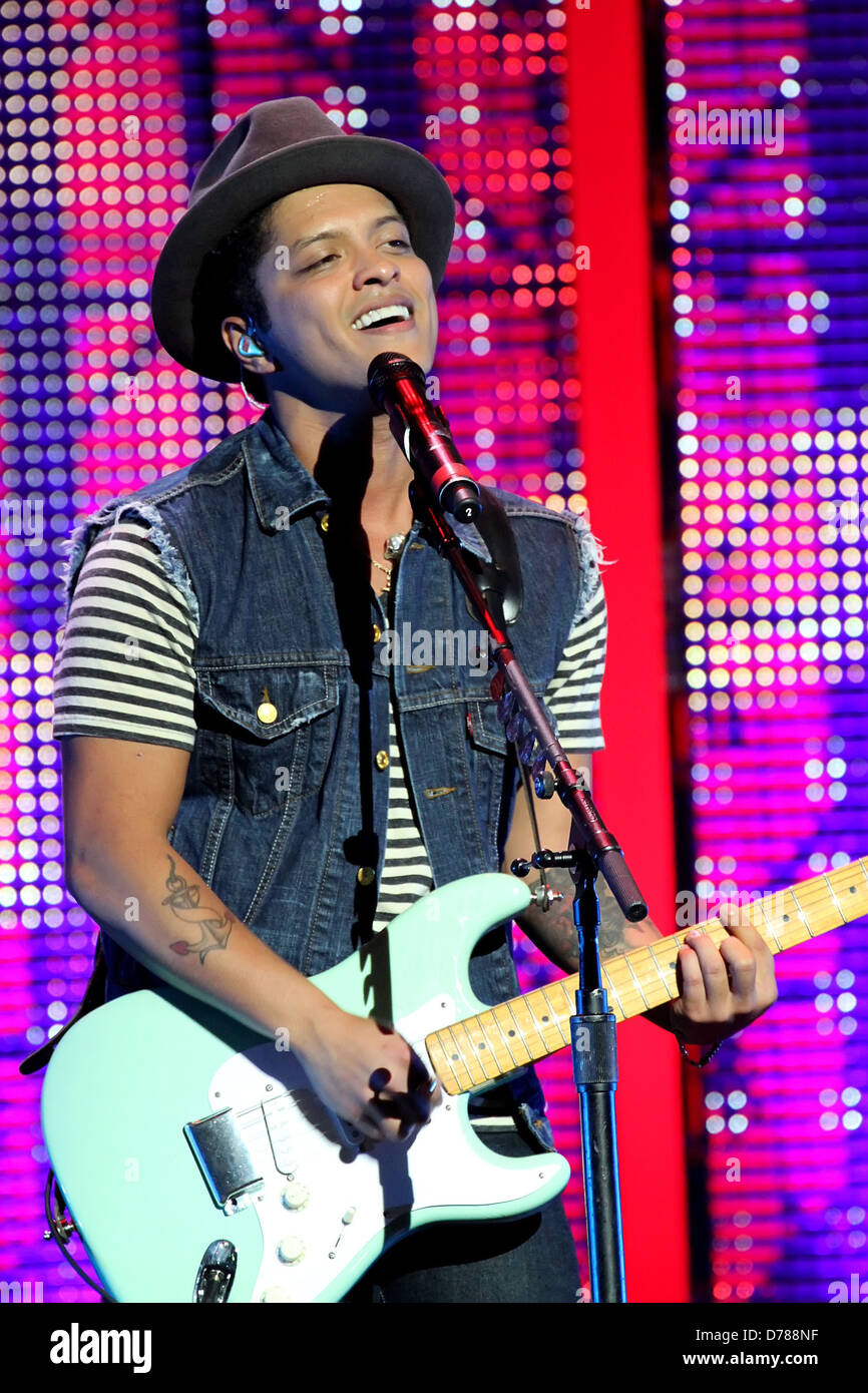 Bruno Mars die live in der Pearl-Theater innen das Palms Hotel and Casino Las Vegas, Nevada - 16.06.11 Stockfoto