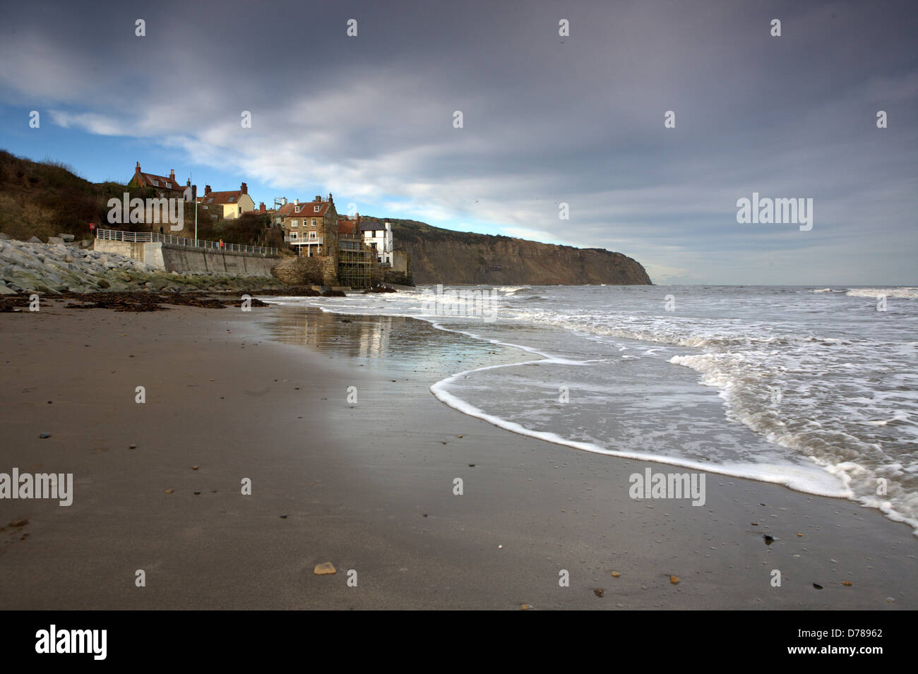 Robin Hoods Bay ist ein kleines Fischerdorf und eine Bucht befindet sich in North York Moors National Park Stockfoto