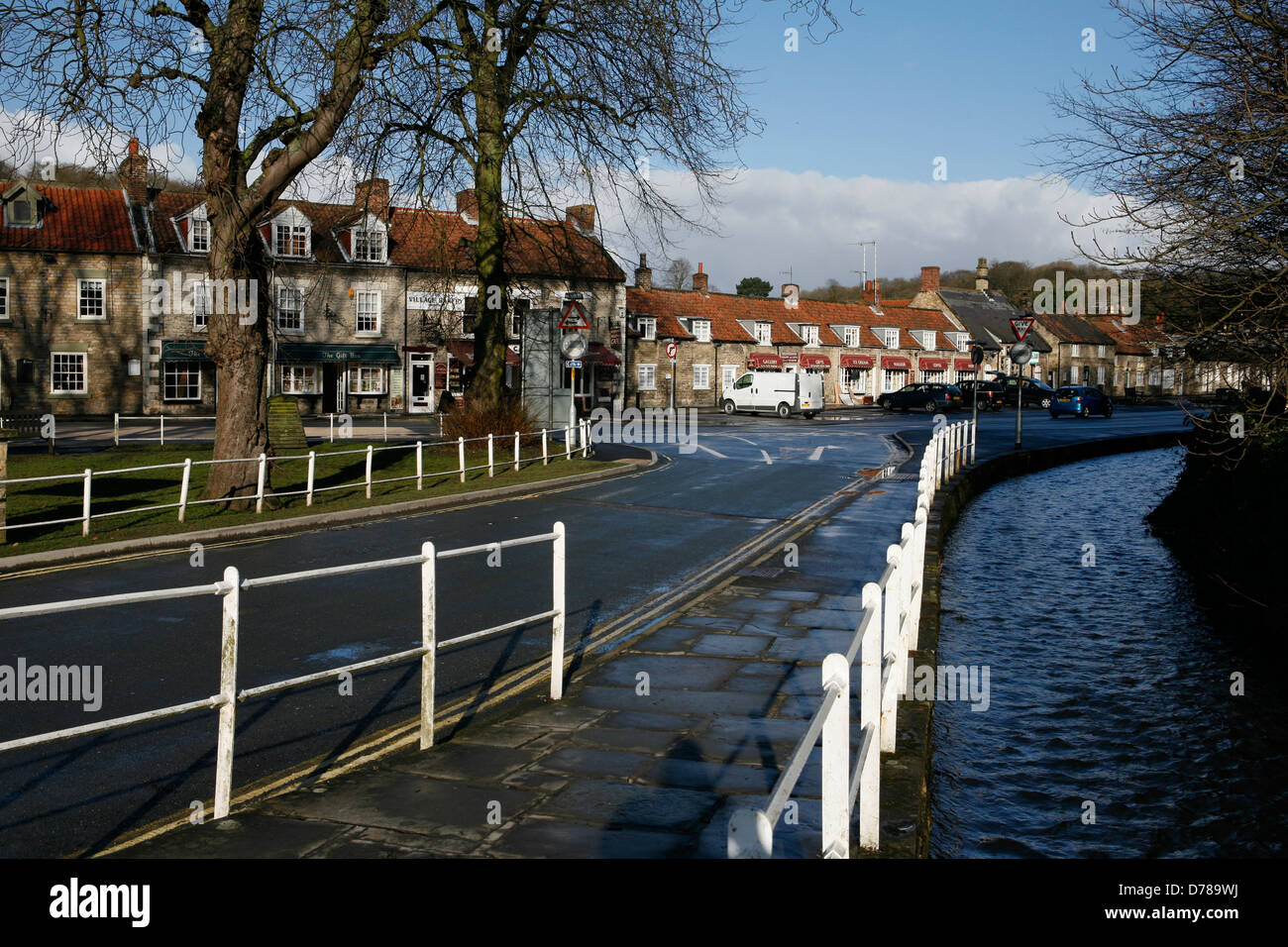 Blick auf das Dorf Thornton-le-Dale, North Yorkshire - Ryedale Stockfoto