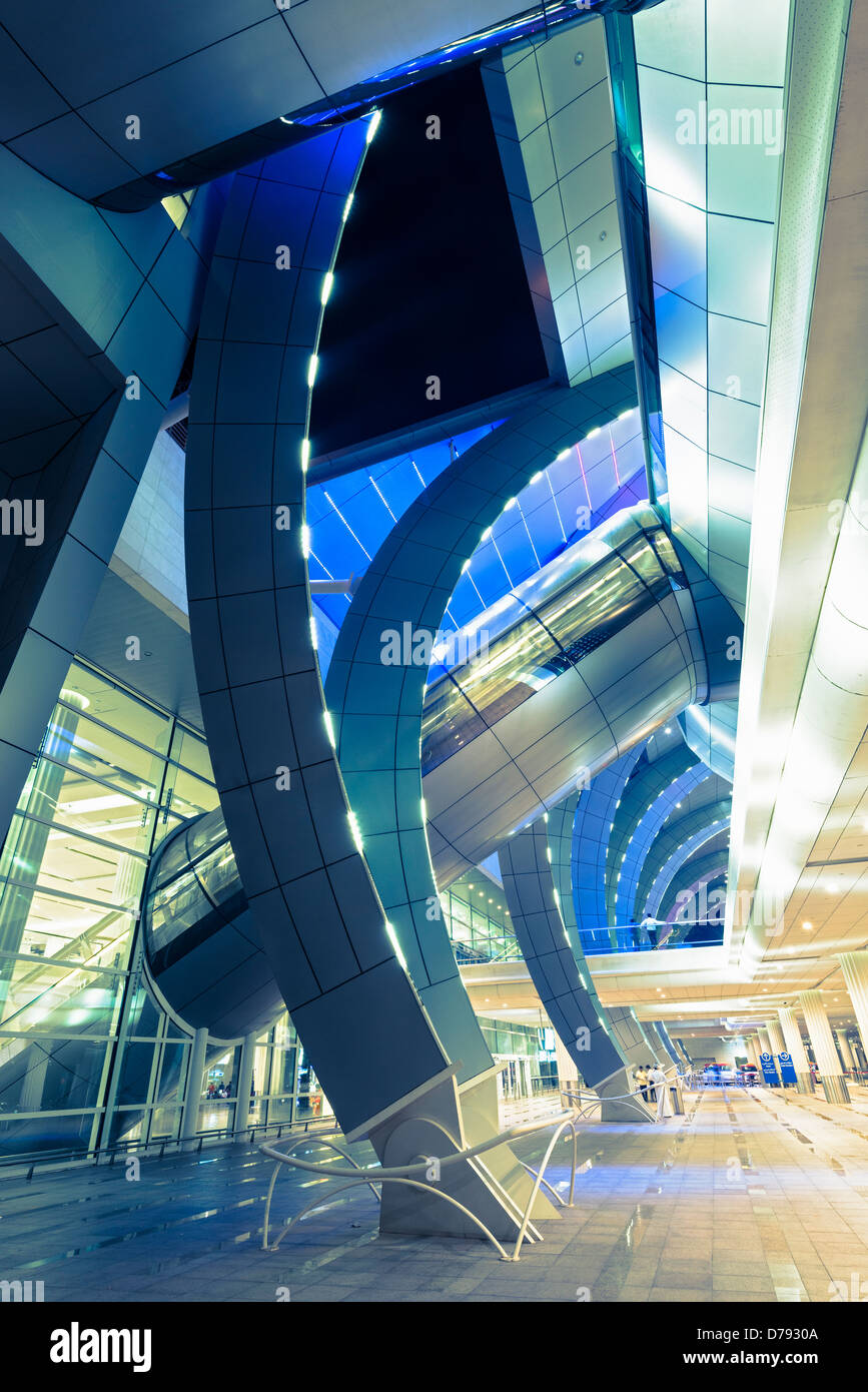 Moderne Architektur am Terminal 3 am Dubai International Airport Vereinigte Arabische Emirate Stockfoto