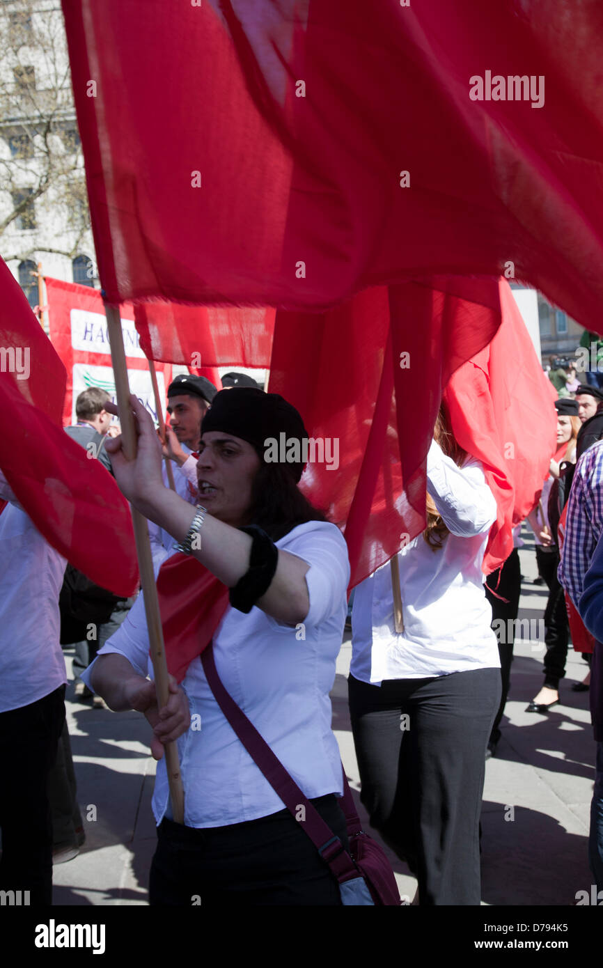 01 Mai 2013 - 14:42 - Maikundgebung Demonstration findet am Trafalgar Square in London, England UK. Stockfoto