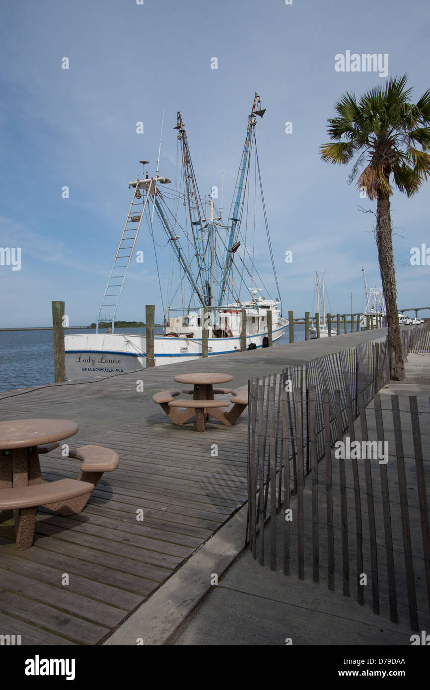 Garnelen-Boot angedockt an der Waterfront Park, Apalachicola, Florida, USA Stockfoto