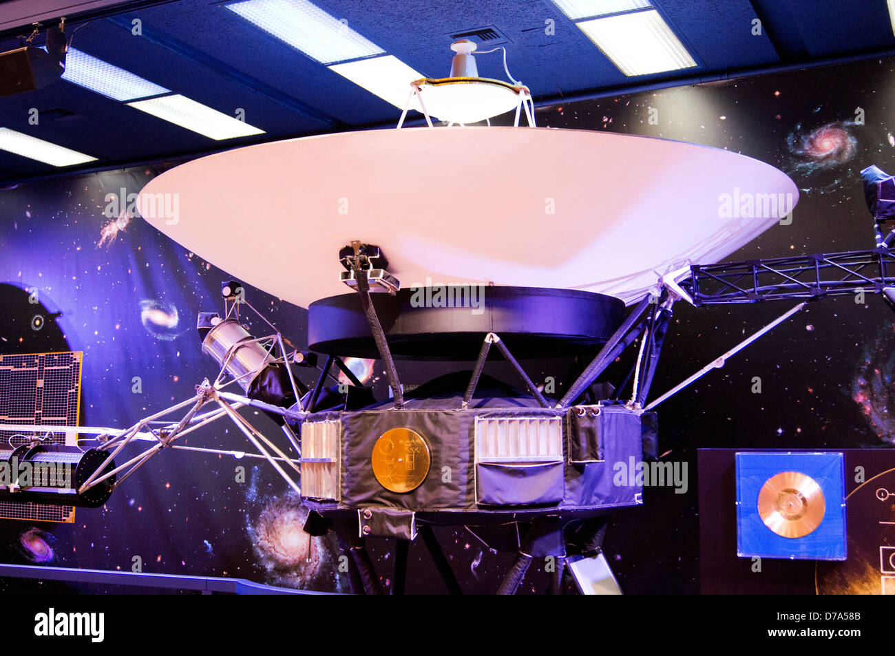 USA Kalifornien Los Angeles Pasadena Jet Propulsion Laboratory Museum Os Von Karman-Auditorium-Full-size-Model-Voyager-Sonde Stockfoto