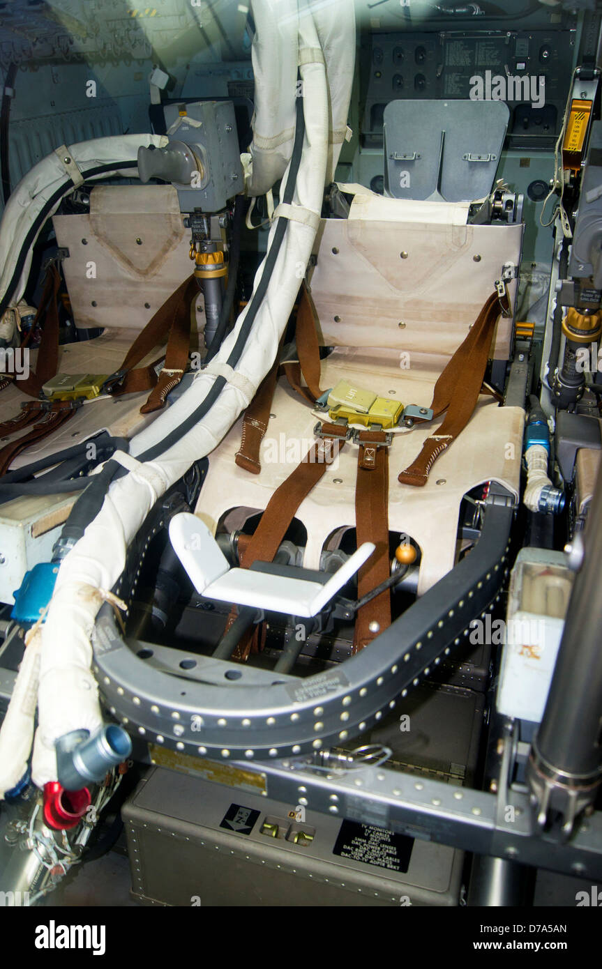 Apollo command module interior -Fotos und -Bildmaterial in hoher ...