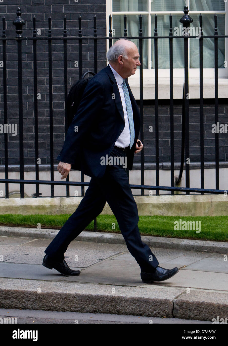 Wirtschaftsminister, verlässt Vince Kabel Kabinettssitzung, Downing Street, London Stockfoto