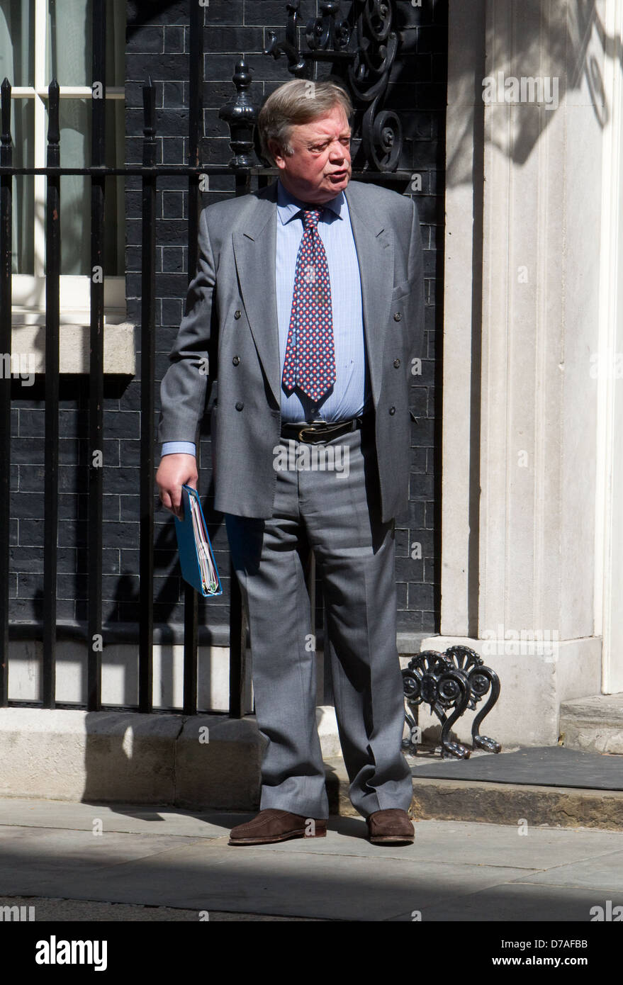 Ken Clarke, Minister ohne Geschäftsbereich, verlässt die Kabinettssitzung, Downing Street, London Stockfoto