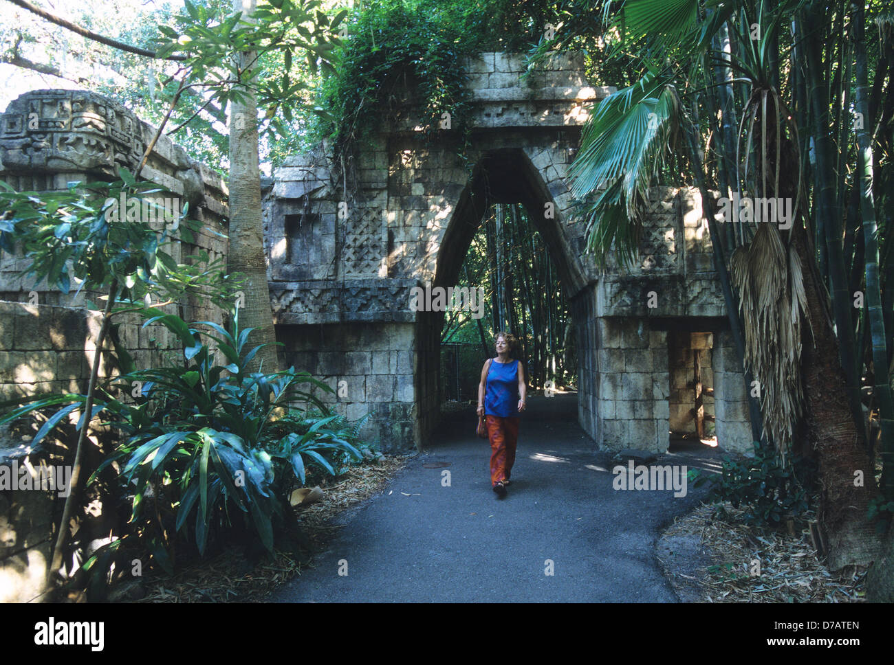 Elk283-2338 Louisiana, New Orleans, Audubon Zoo, Ausstellung mit Besucher Stockfoto