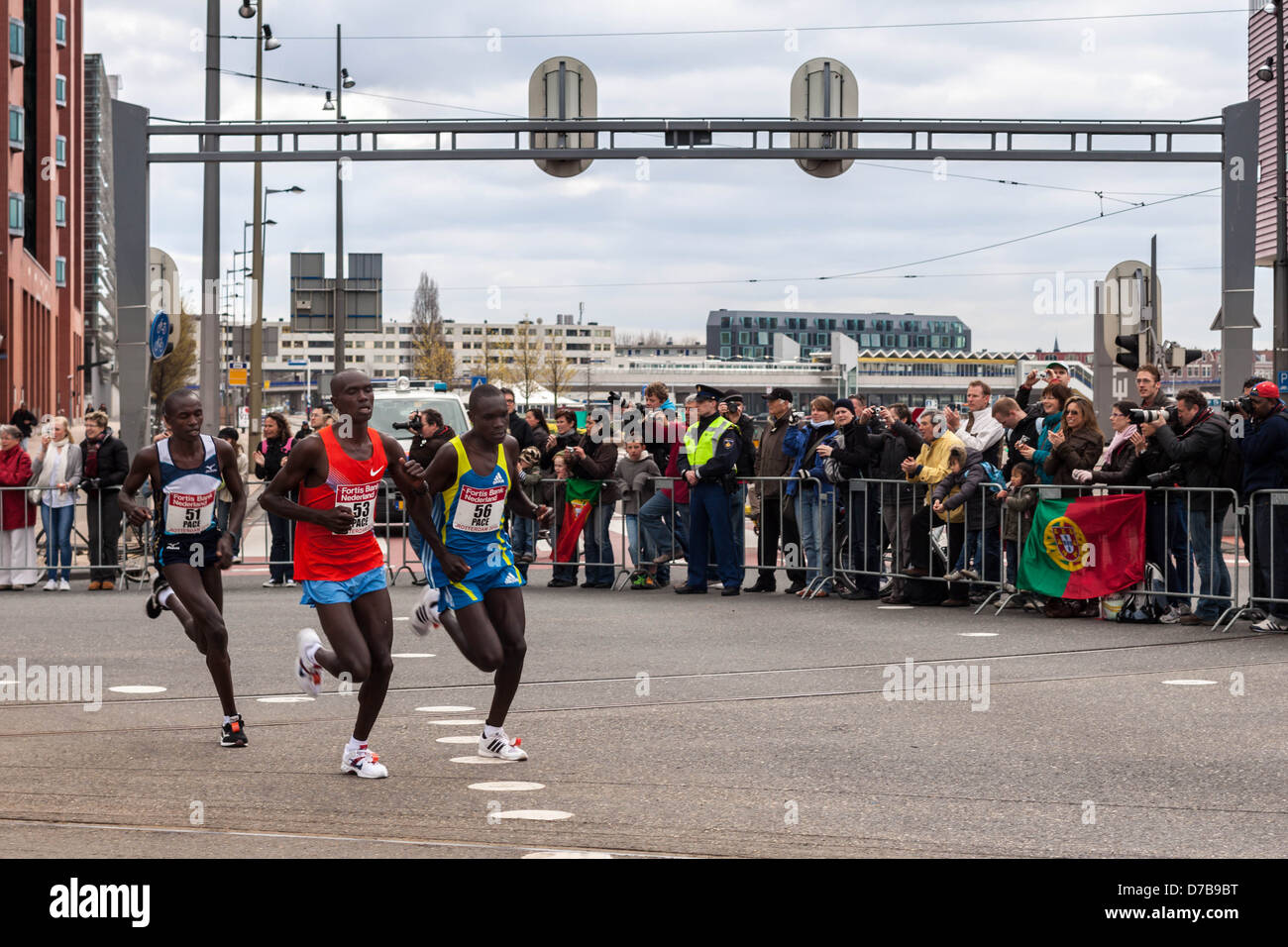 Drei Marathonläufer in Rotterdam, Niederlande Stockfoto