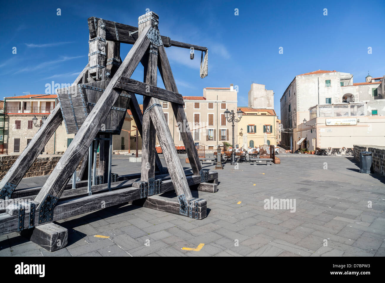 Katapult in der alten Küste von Alghero, Sardinien Stockfoto