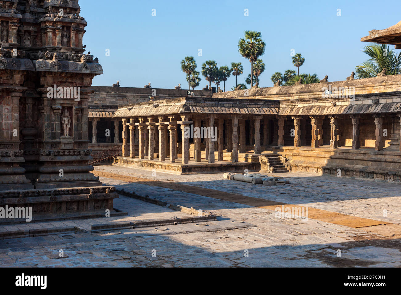 Airavatesvara-Tempel, Darasuram, Tamil Nadu, Indien. Einer der großen lebenden Chola Tempel - UNESCO-Weltkulturerbe Stockfoto