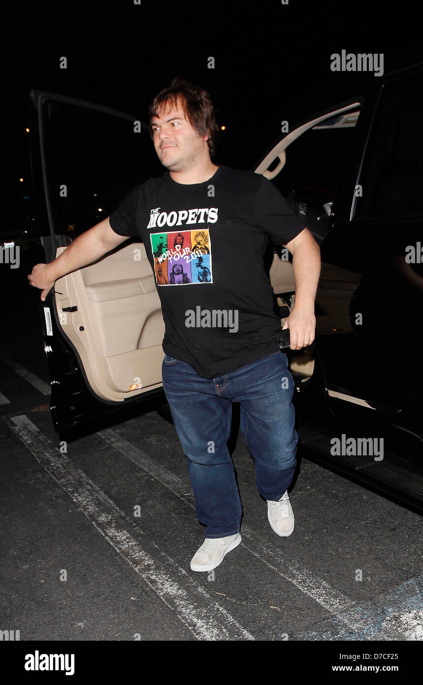 Jack Black Stars der "Foo Fighters" Konzertbesuch in The Forum Los Angeles, Kalifornien - 13.10.11 Stockfoto
