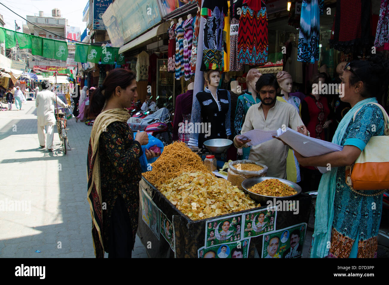 Transgender Wahlkandidaten in Pakistan Stockfoto