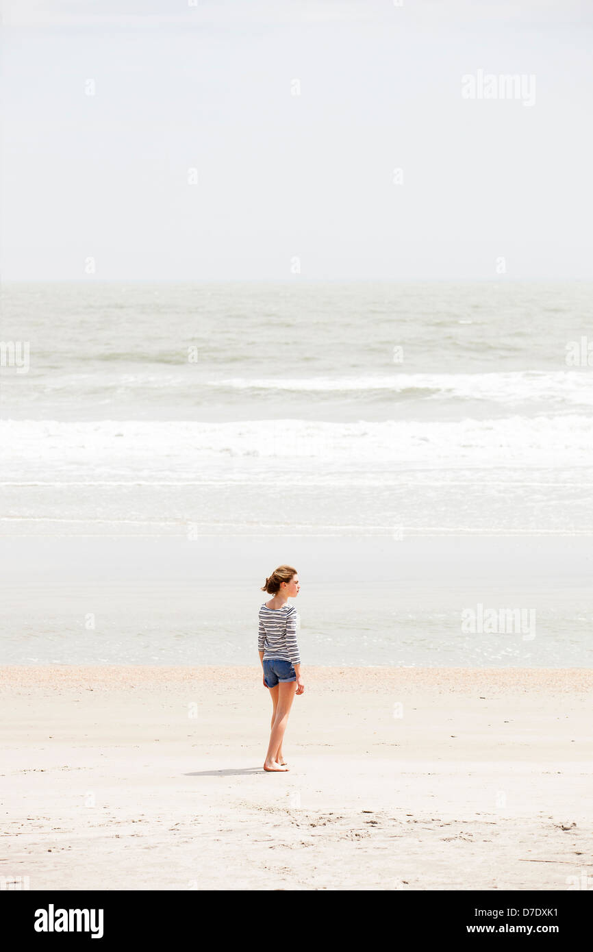 Mädchen am Strand Stockfoto