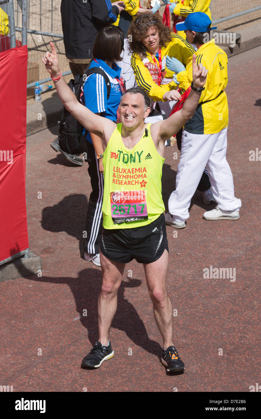 Virgin London Marathon 2013, Schauspieler Tony Audenshaw Stockfoto