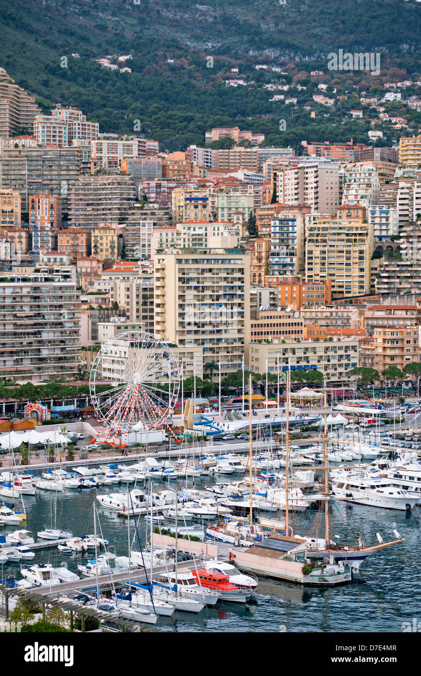 Hafen von Monaco, Monte Carlo, anzeigen. Vertikale erschossen Stockfoto