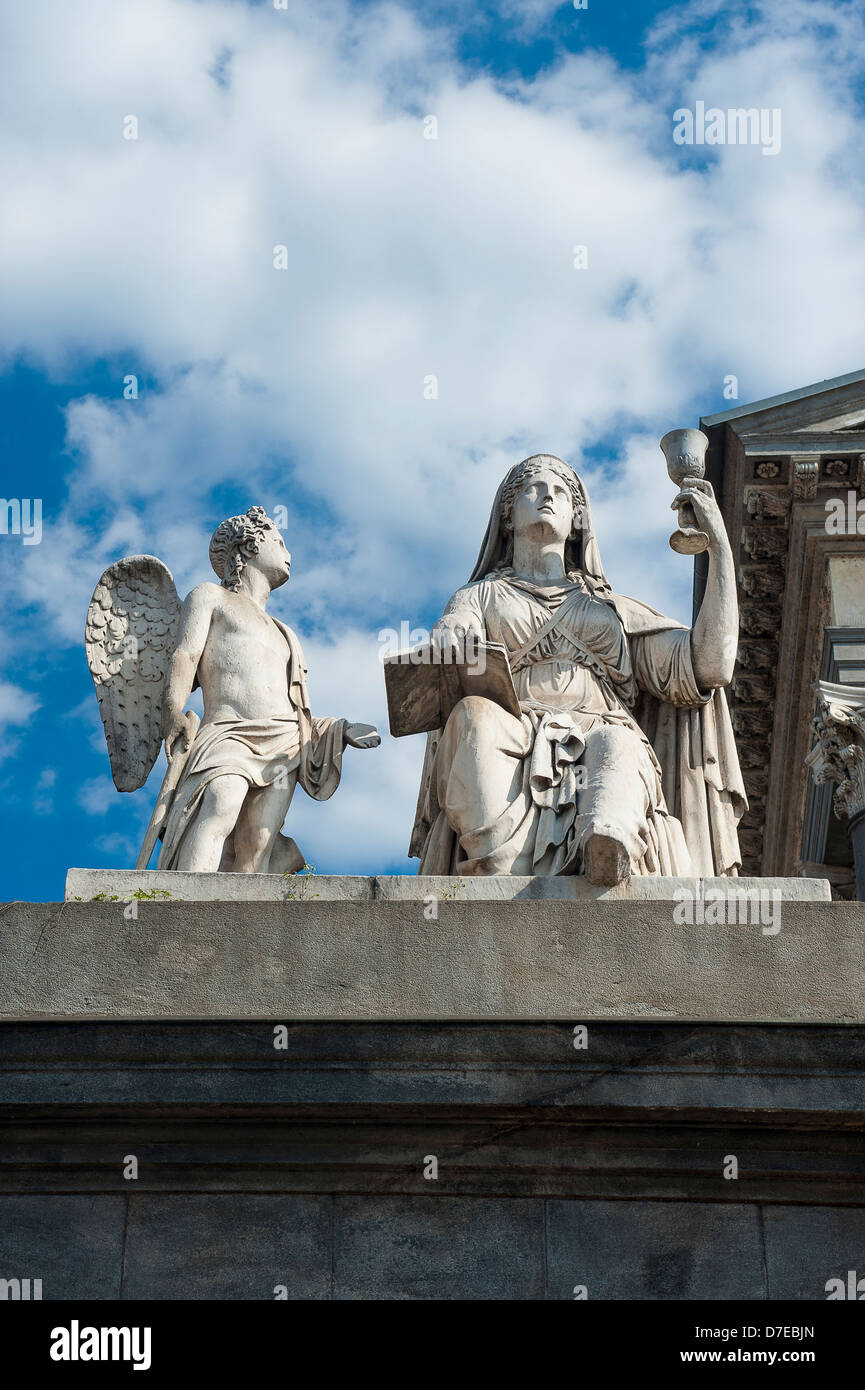 Europa Italien Piemont Turin Gran Madre di Dio Kirche Statue der Maria Magdalena Stockfoto