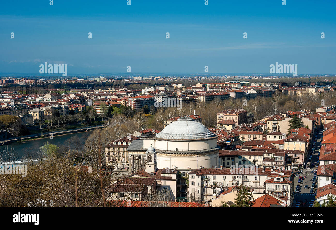 Europa Italien Piemont Turin die Kirche Grana Madre Di Dio mit dem Fluss Po Stockfoto