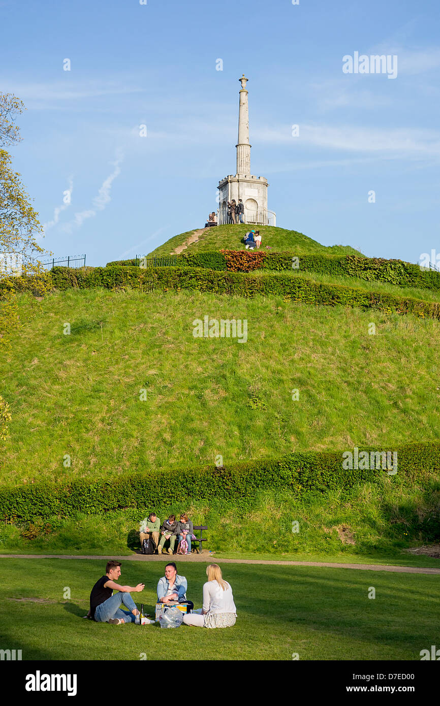 Der Hügel Dane John Park Gärten Canterbury Kent Stockfoto