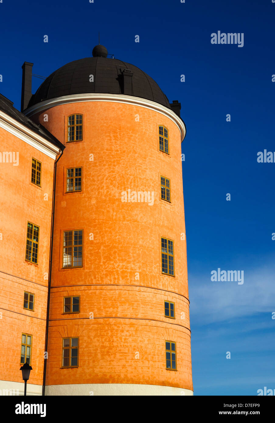 Turm von Schloss Uppsala, Schweden, Skandinavien. Dieses alte historische Schloss wurde ein Wohnhaus. Stockfoto