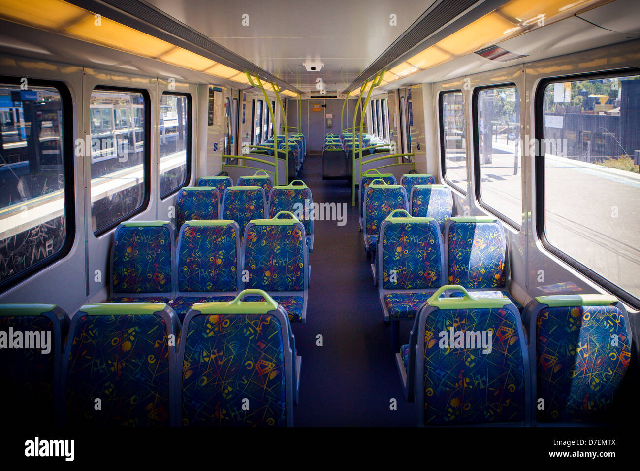 Das Innere des nüchternen Melbourne Metro Zug Stockfoto