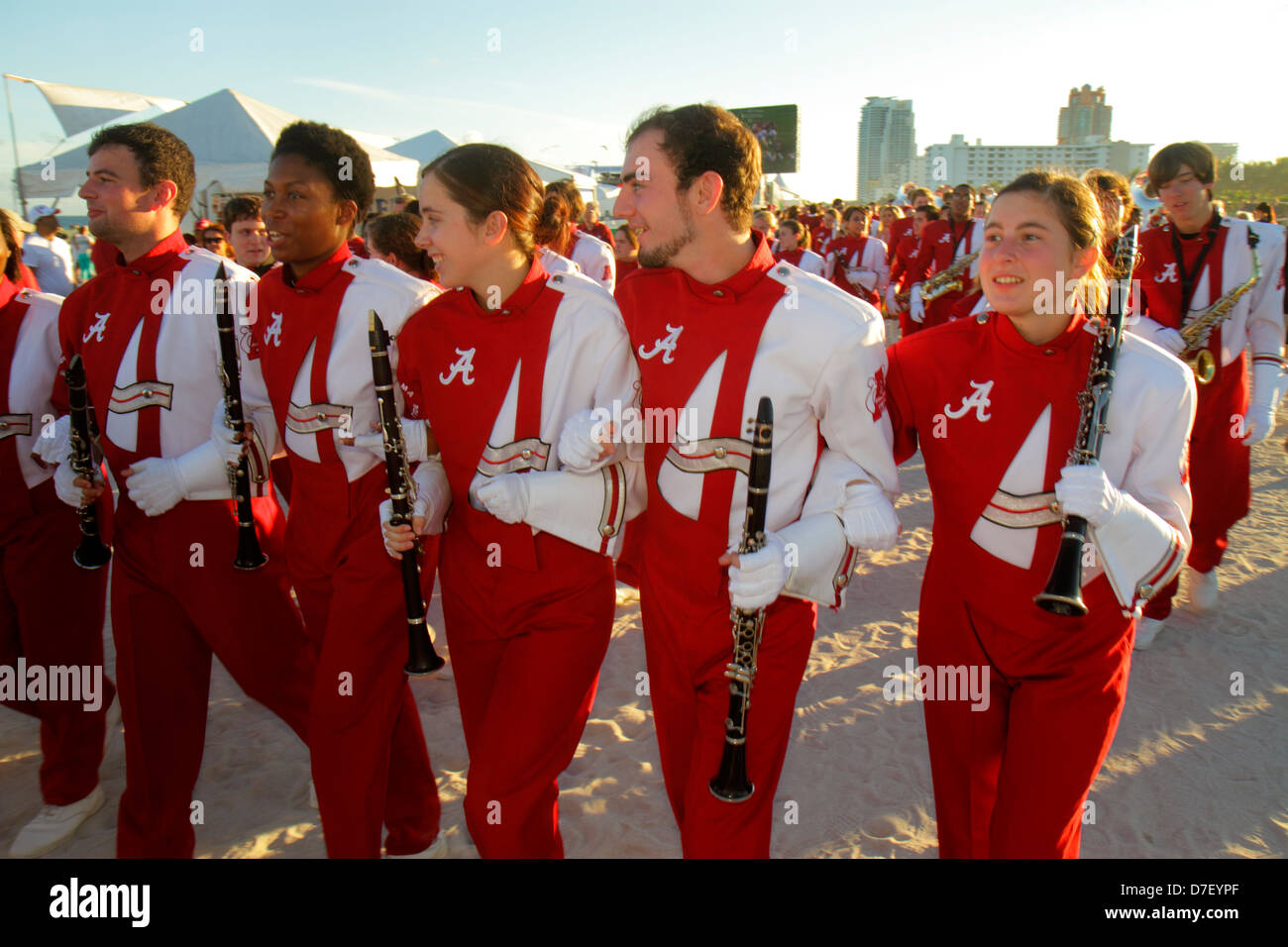 Miami Beach Florida, Orange Bowl, Festival, Universität von Alabama, Marschkapelle, Mitglieder, Studenten Schüler Bildung Schüler, Teenager Teenager Teenageralter Stockfoto