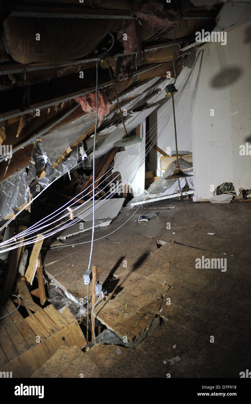 QUEENS, NY - NOVEMBER 11: Beschädigte Häuser in Rockaway Beach - Bel Hafengebiet aufgrund von Hurrikan Sandy Auswirkungen auf Stockfoto