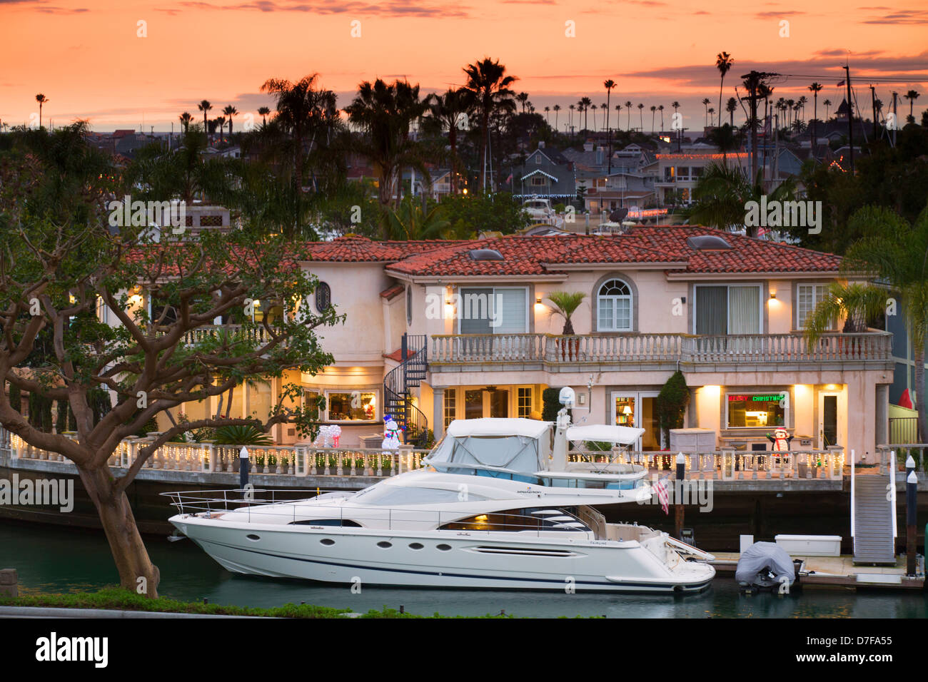 Yachten auf Harbor Island, Newport Beach, Orange County, Kalifornien. Stockfoto