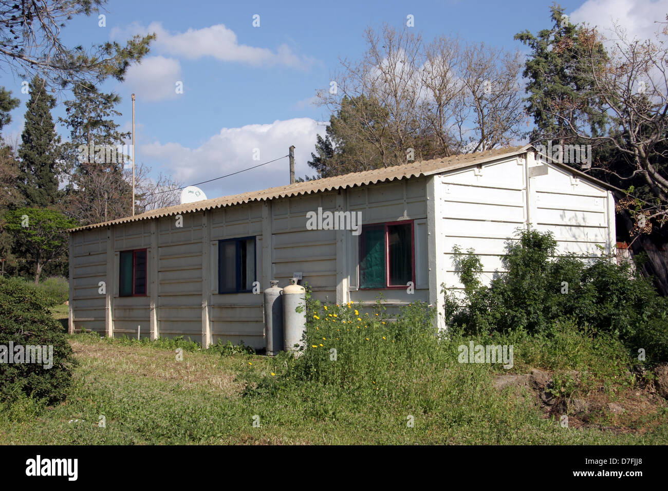 Haus Von Asbest Im Dorf Nes Ammim Stockfoto Bild 56277600 Alamy