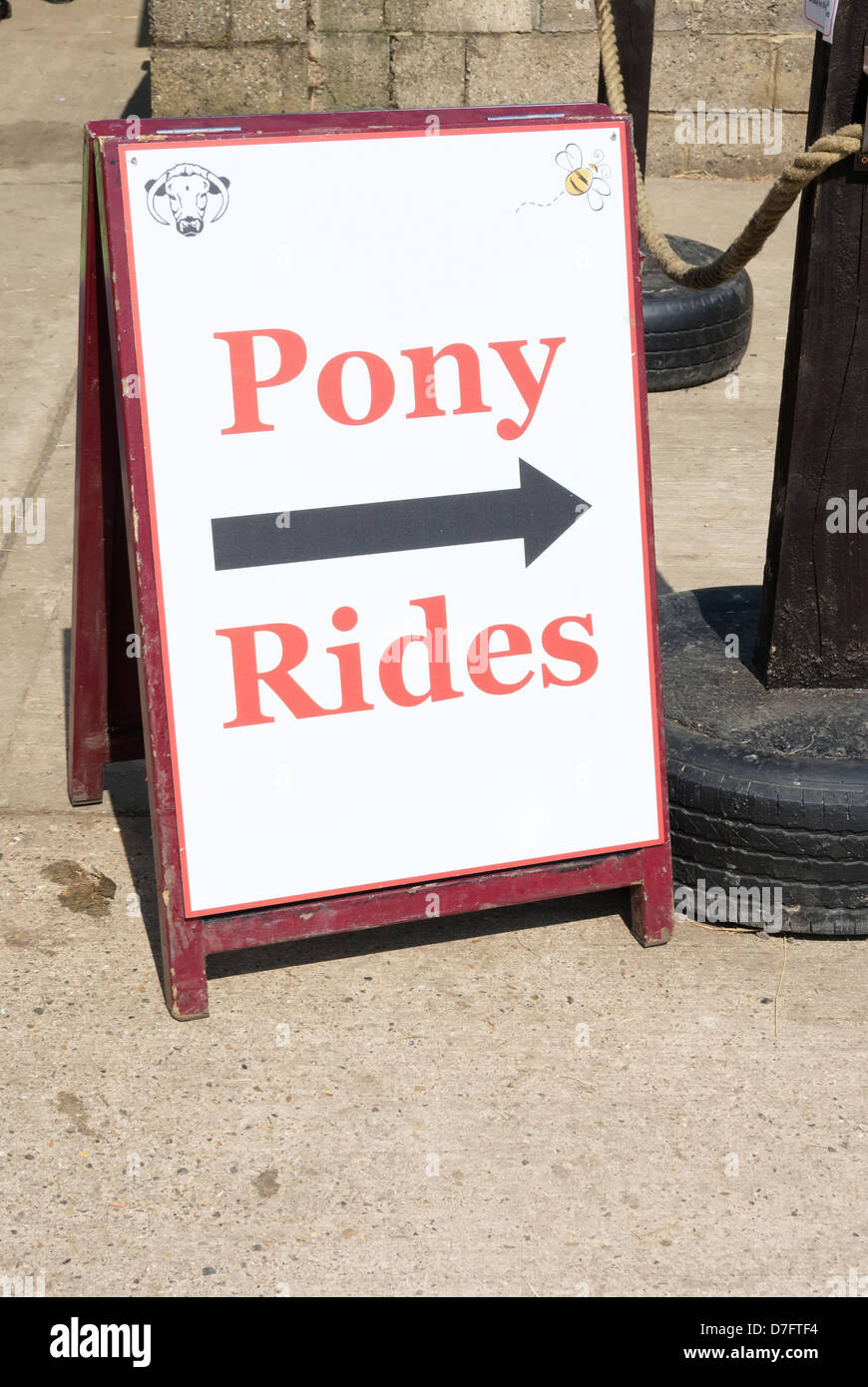 Zeichen Ponyreiten Board Werbung Stockfoto