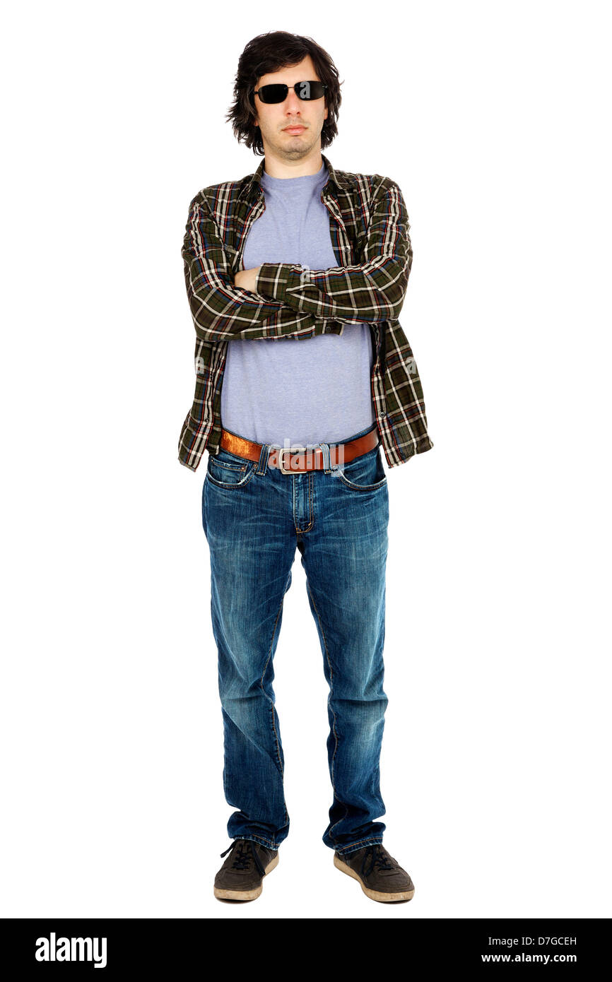 Kaukasischen Mann in seinen frühen 30er Jahren in Freizeitkleidung offenbar Blick in die Kamera durch seine Sonnenbrille ernsthafte gekleidet Stockfoto