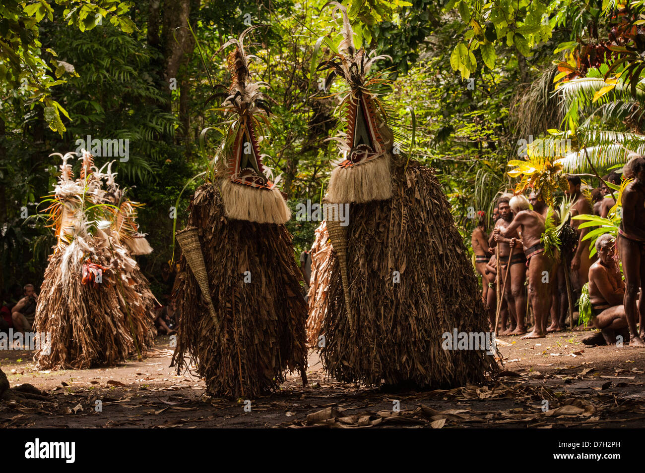 Rom Tänzer am letzten Tag von Ambrym ist jährliche zurück zu My Roots Festival der traditionellen Kultur, Vanuatu Stockfoto