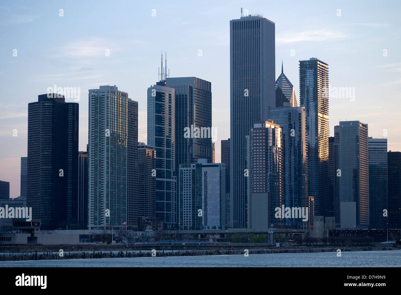 Skyline von Chicago vom Navy Pier Stockfoto