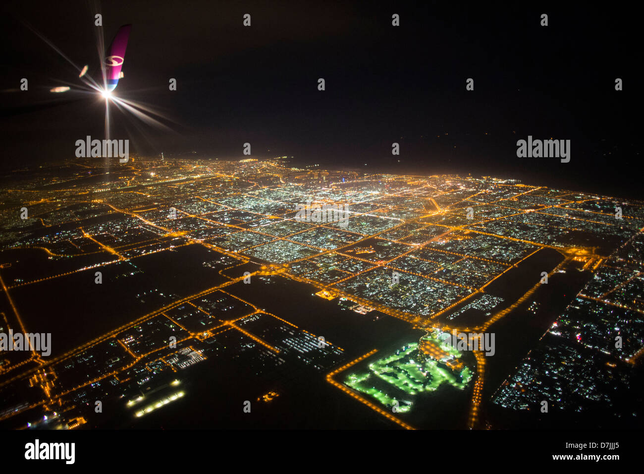 Dubai bei Nacht. Stockfoto