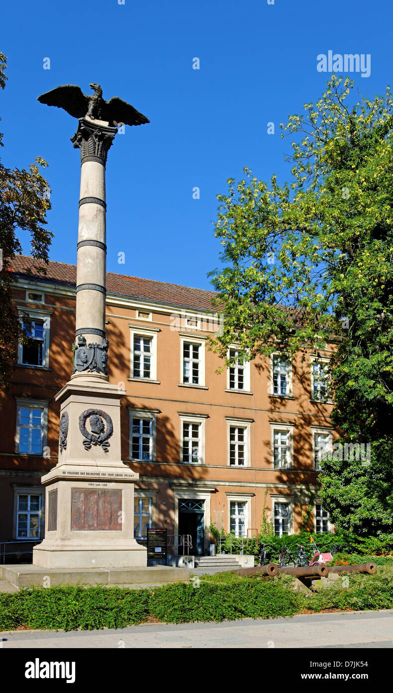 Kriegerdenkmal in Minden auf der Weser, Nordrhein-Westfalen, Deutschland Stockfoto