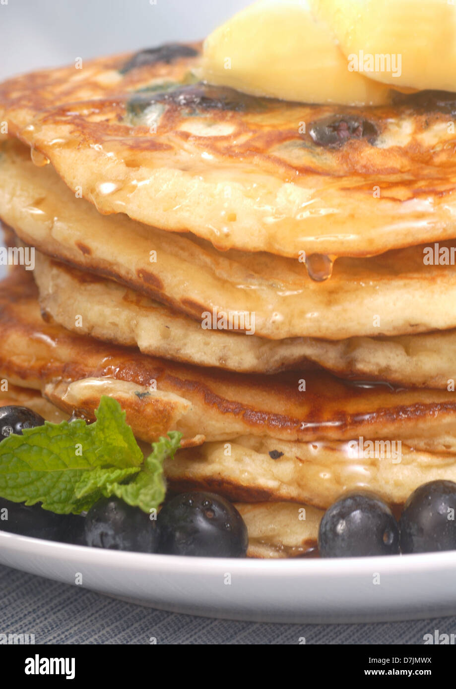 Blaubeer pfannkuchen -Fotos und -Bildmaterial in hoher Auflösung – Alamy