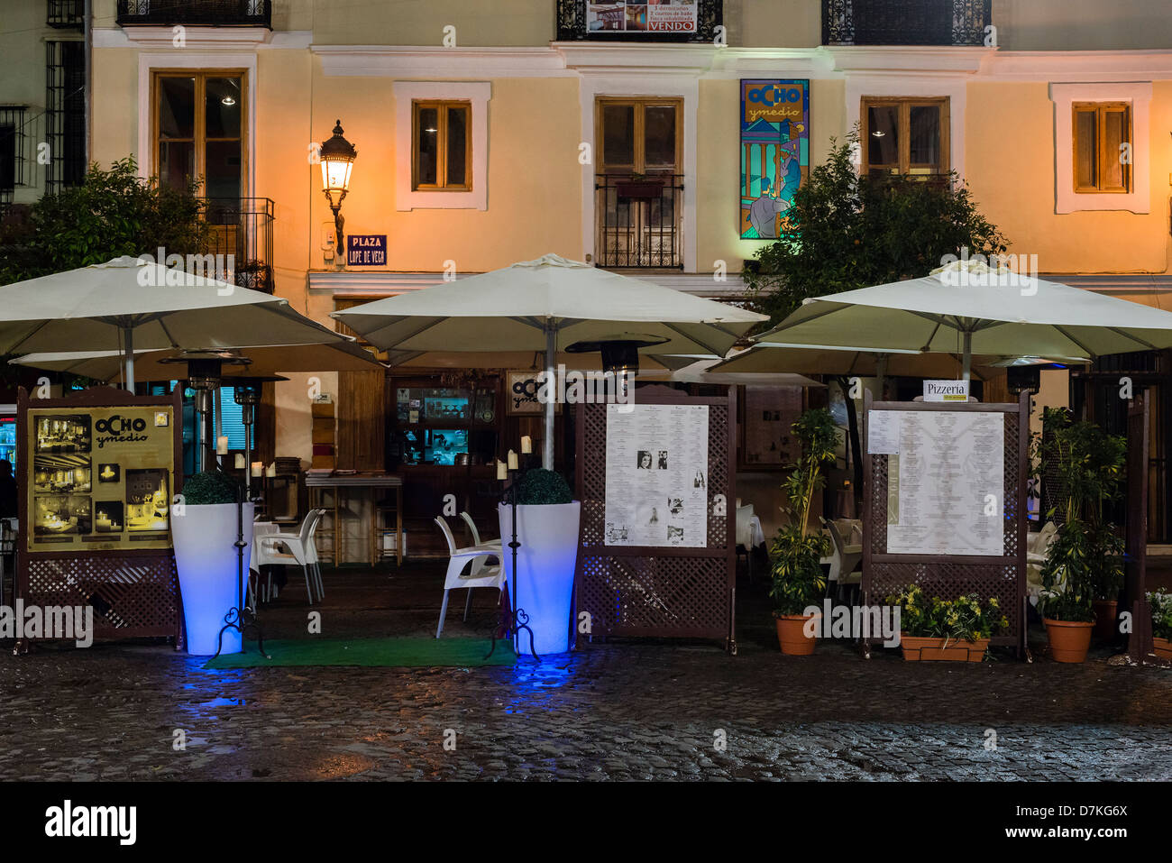 Ein Restaurant im Plaza Lope de Vega, Valencia Stockfoto