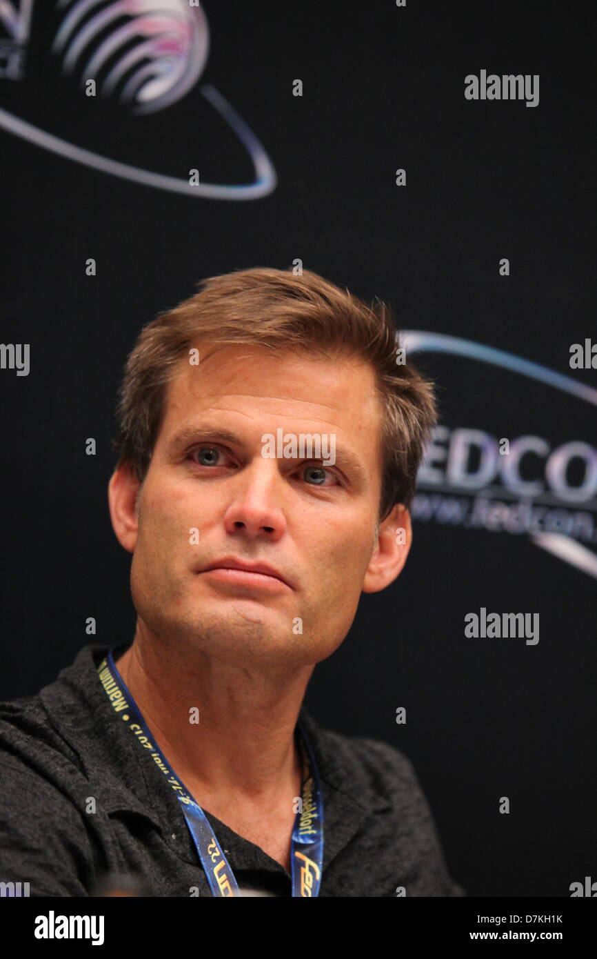 Düsseldorf, Deutschland, 9. Mai 2013. Casper van Dien (Starship Troopers) beteiligt sich an einer Pressekonferenz auf der Fedcon 2013 in Düsseldorf, Deutschland, 9. Mai 2013. FedCon (Bundesversammlung) ist einer der größten Science Fiction-Kongresse in Europa. Foto: Susannah V. Vergau/DPA/Alamy Live-Nachrichten Stockfoto