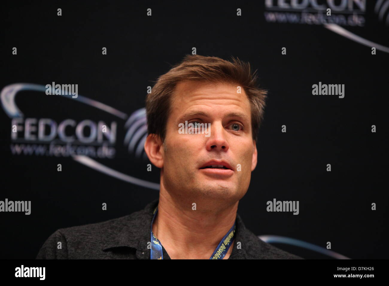 Düsseldorf, Deutschland, 9. Mai 2013. Casper van Dien (Starship Troopers) beteiligt sich an einer Pressekonferenz auf der Fedcon 2013 in Düsseldorf, Deutschland, 9. Mai 2013. FedCon (Bundesversammlung) ist einer der größten Science Fiction-Kongresse in Europa. Foto: Susannah V. Vergau/DPA/Alamy Live-Nachrichten Stockfoto