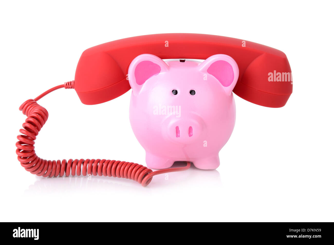 Rufen Sie die Bank für Support oder Telefon-banking Konzept Sparschwein mit roten Telefonhörer isoliert auf weiss Stockfoto