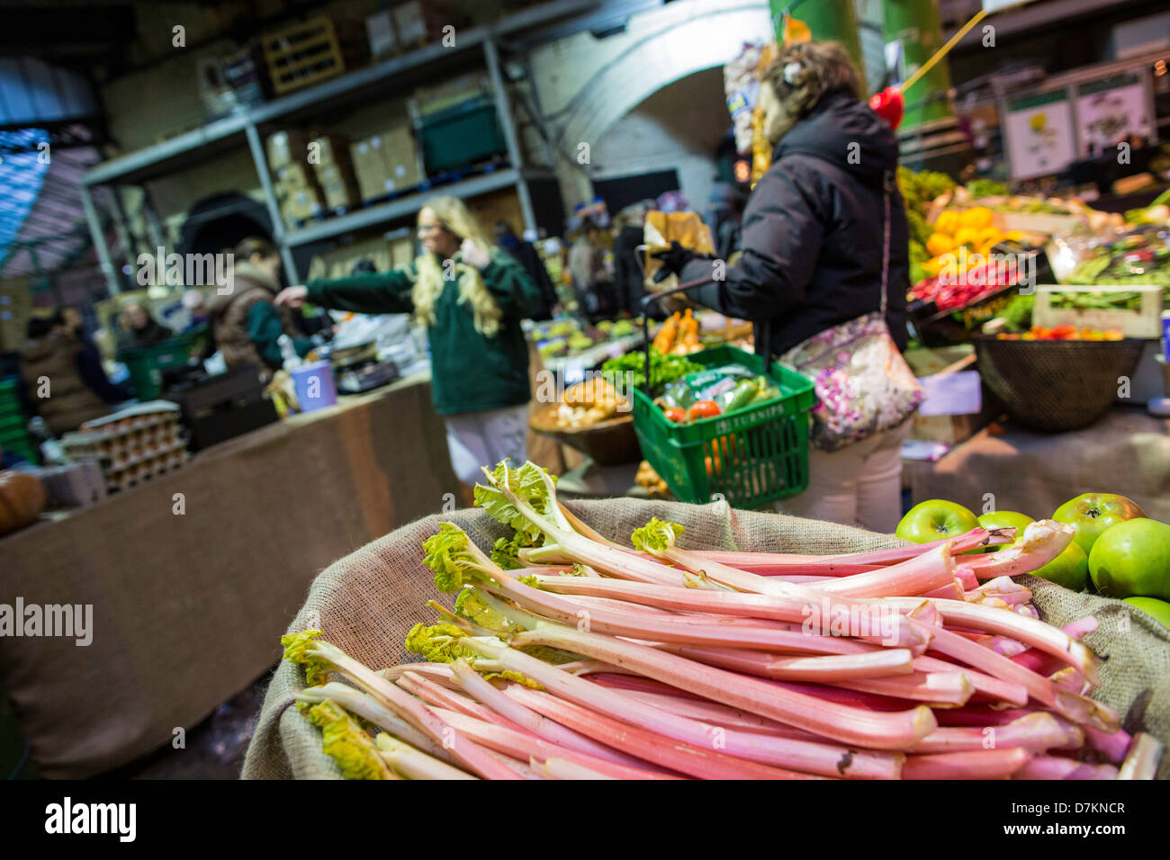 Borough Market am Samstag, London, Vereinigtes Königreich Stockfoto