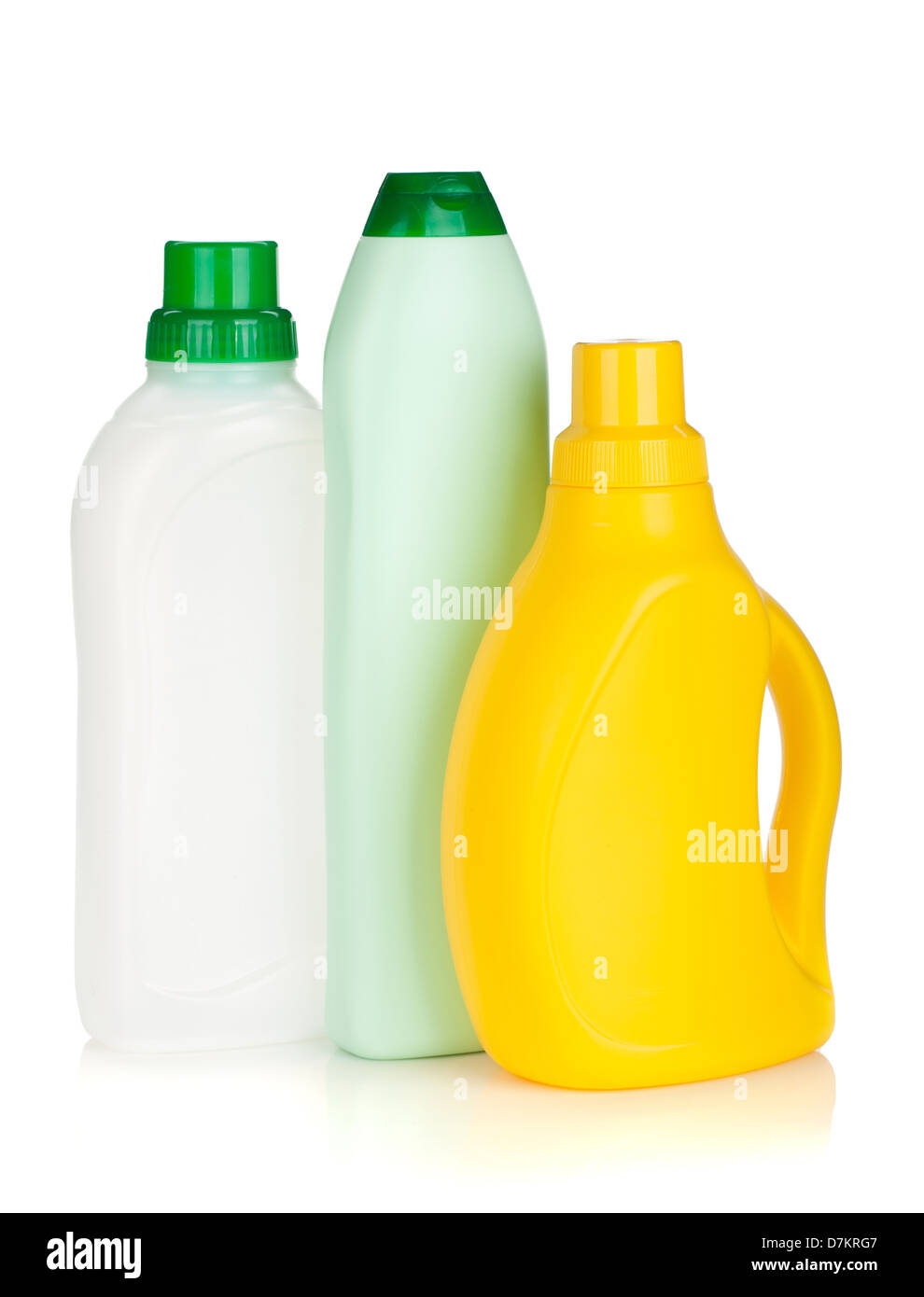 Kunststoff-Flaschen von Reinigungsmitteln. Isoliert auf weißem Hintergrund Stockfoto