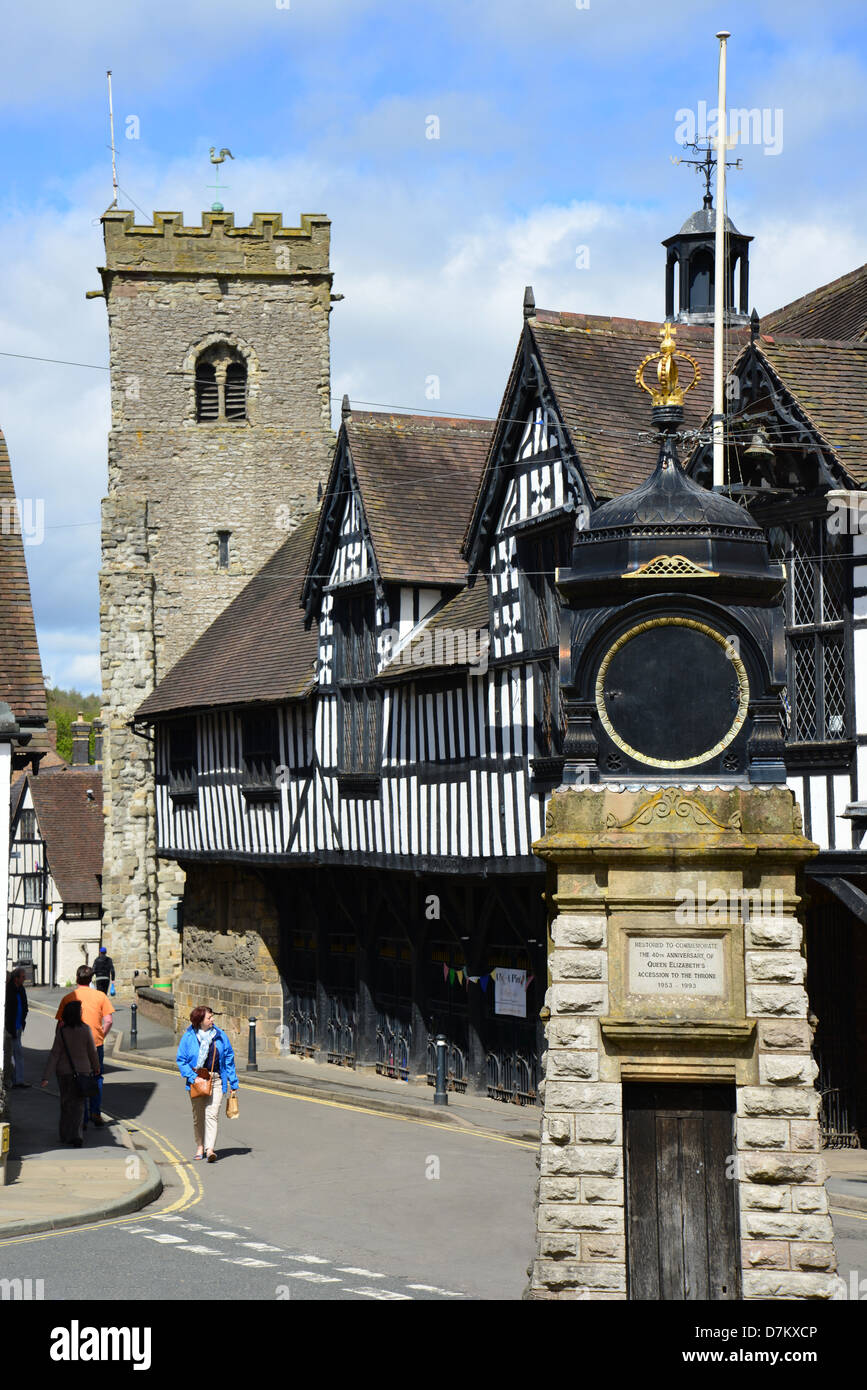 Guildhall und Holy Trinity Church, Wilmore Straße, viel Wenlock, Shropshire, England, Vereinigtes Königreich Stockfoto