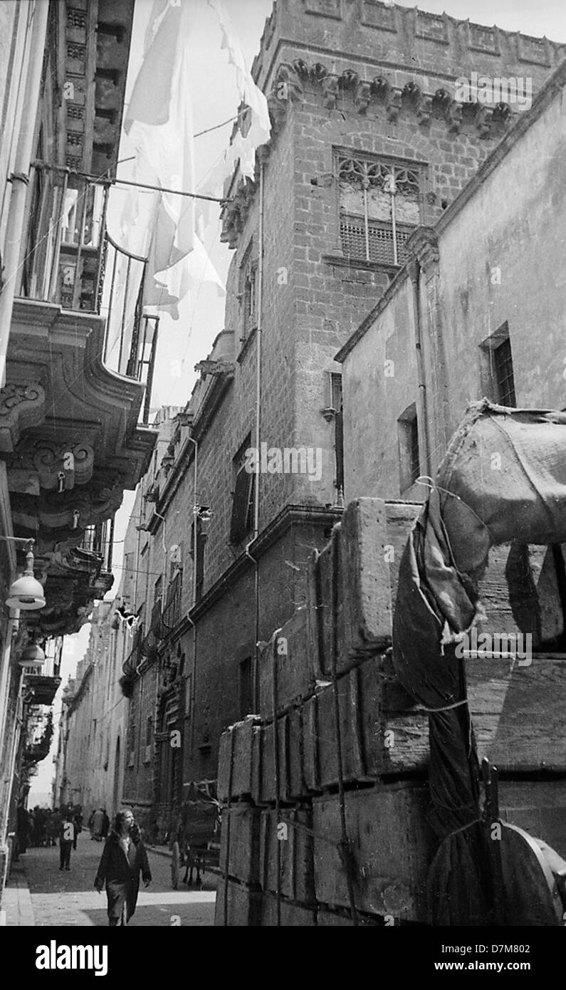 Palazzo Abatellis in Palermo, Sizilien, ist ein wichtiges historisches Gebäude. Es beherbergt Kunstsammlungen und Architektursammlungen, die vom schwedischen Nationaldenkmalamt aufbewahrt wurden und die die italienische Renaissance-Kultur dokumentieren. Stockfoto