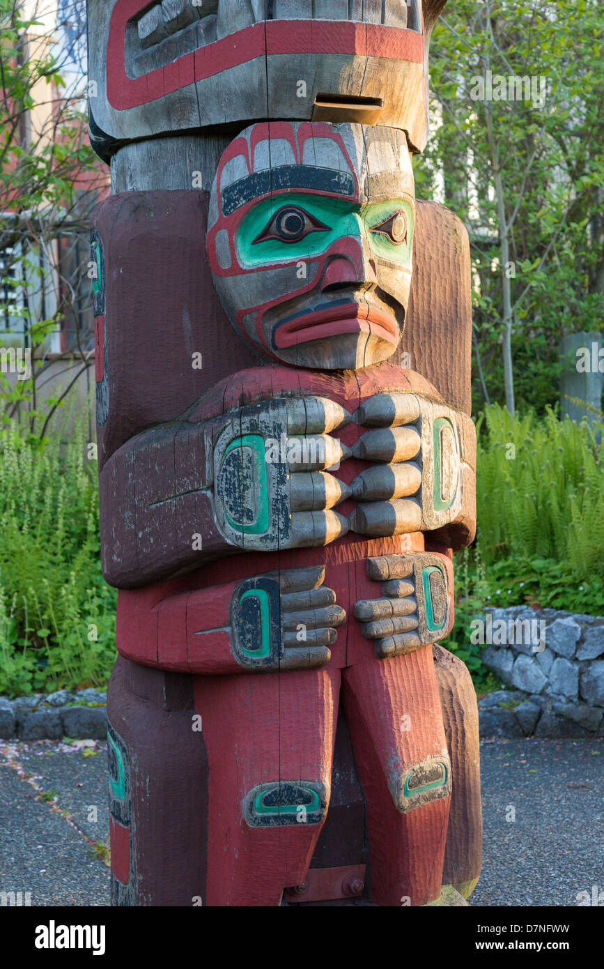 Totempfahl, The Royal British Columbia Museum in Victoria British Columbia, Kanada Stockfoto