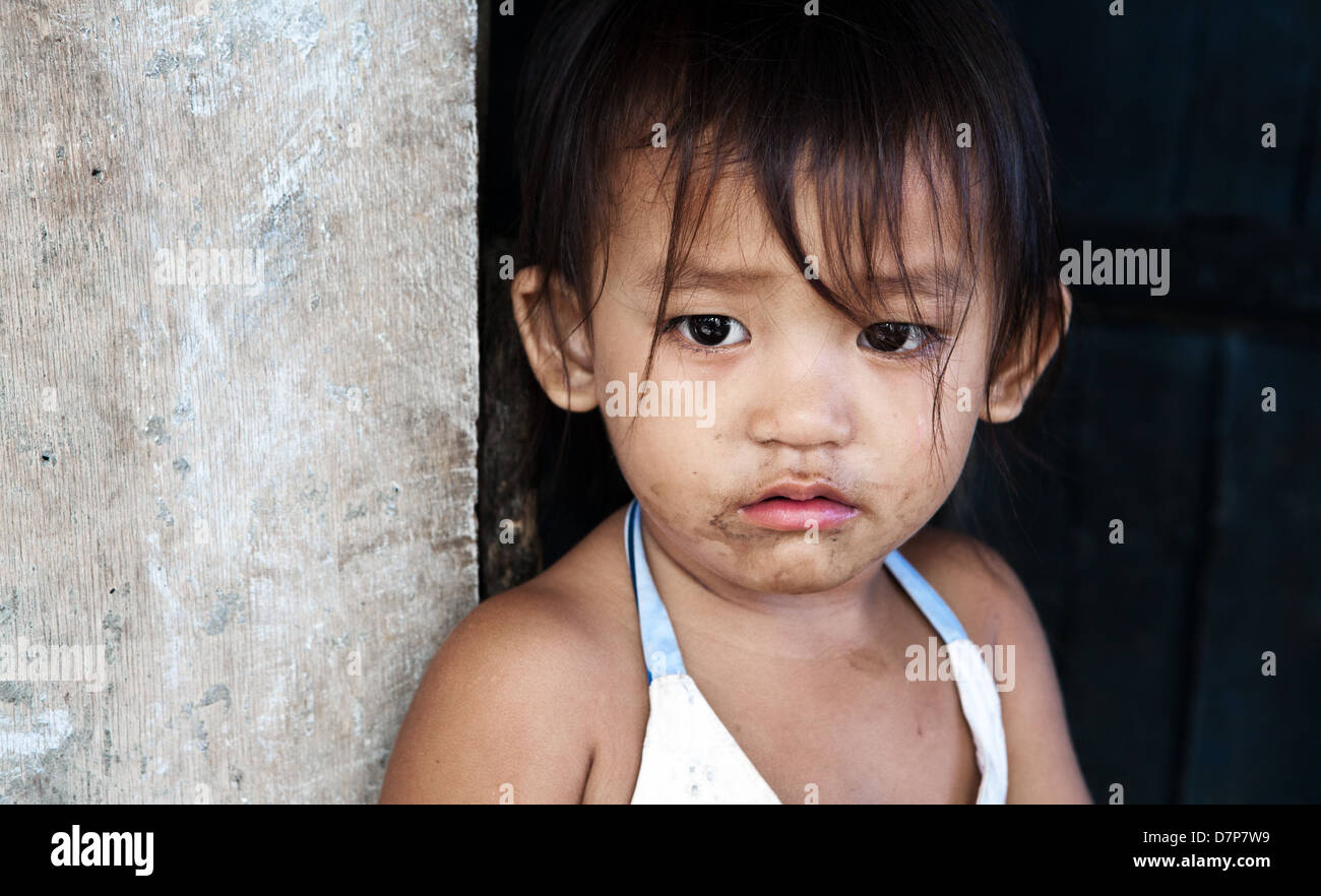 Asiatische Kinder aus verarmten Gegend Stockfoto