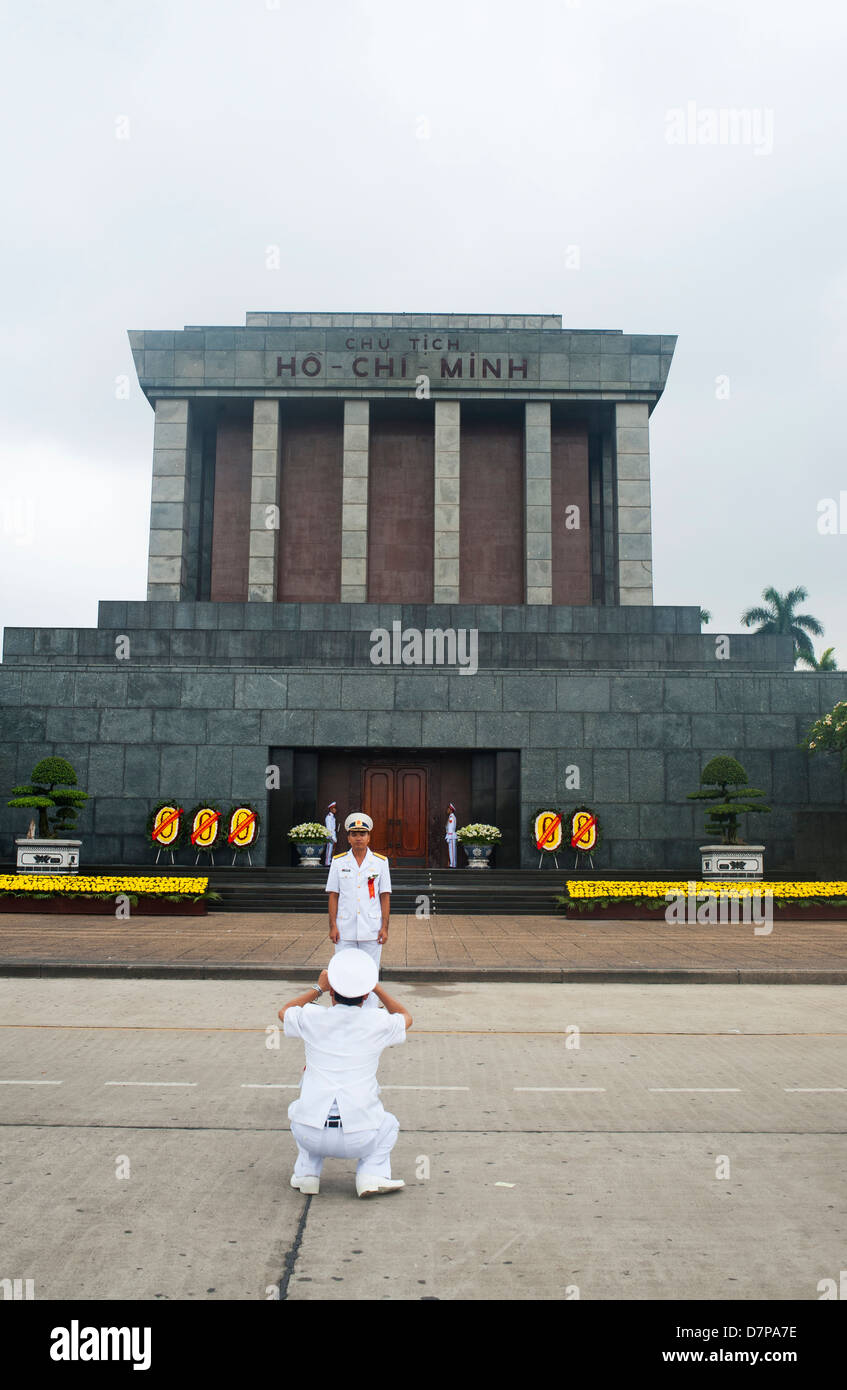 Hanoi Vietnam - Ho Chi Min Memorial Hoan Kiem District die Wachablösung des Richtens Stockfoto