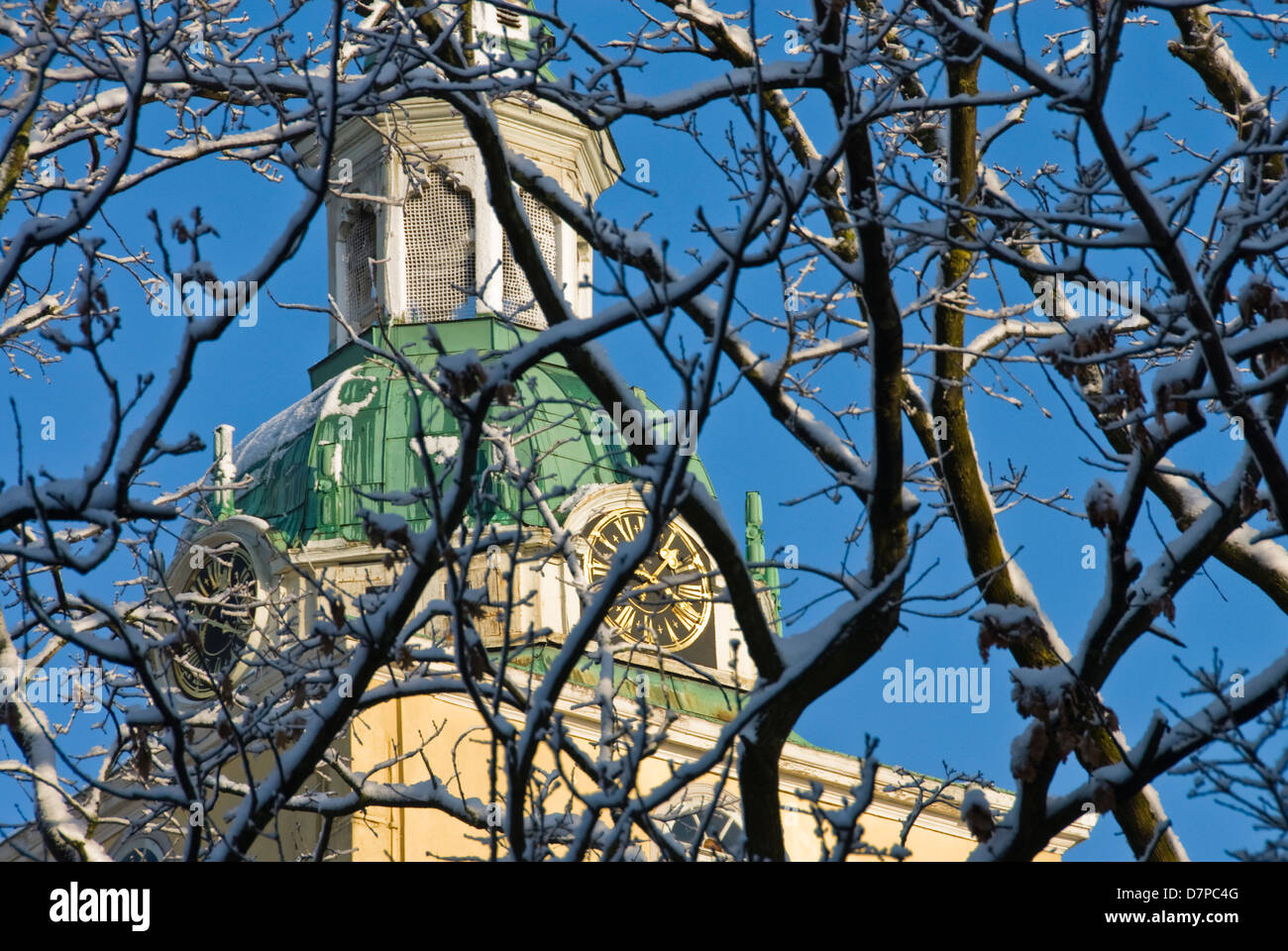 Winterlicher Blick auf den verwunschenen Schloss Oldenburg, Winterlich Verzauberter Blick Auf Das Oldenburger Schloss Stockfoto